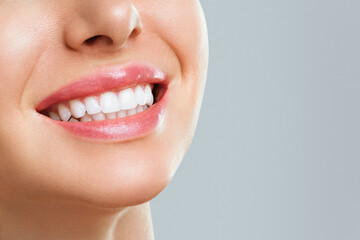 歯周病が悪化する方の特徴